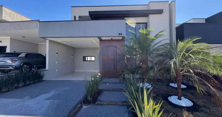 Venda de casa em condomínio de luxo em indaiatuba-sp, jardim mantova: 3 quartos, 1 suíte, 2 salas, 2 banheiros, 2 vagas de garagem, 143m².