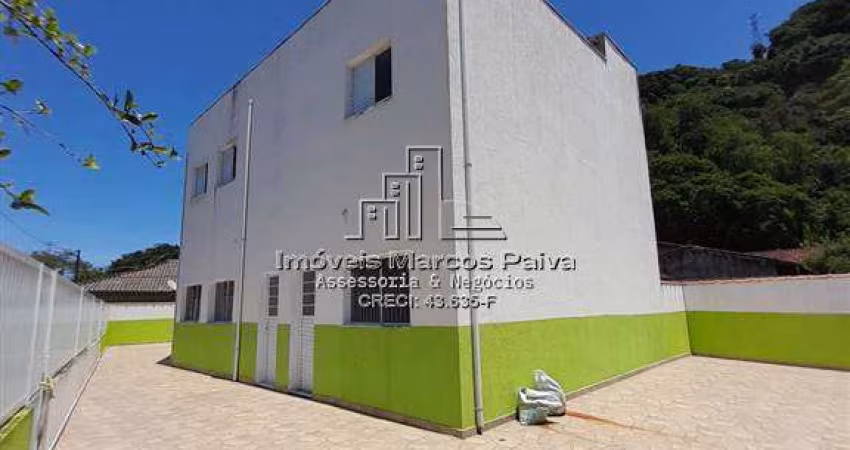 Sobrados novos a poucos metros do Centro de Mongaguá!