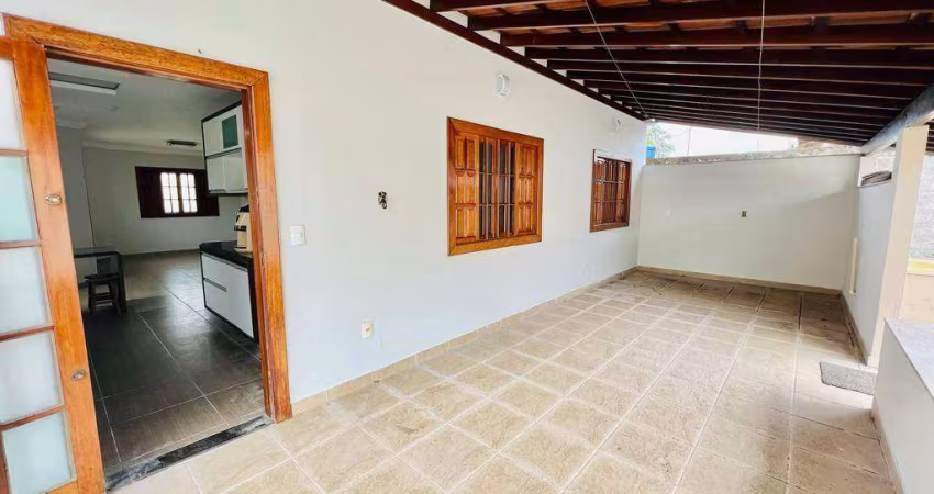 Casa 3 quartos no Ipiranga - Guarapari-ES