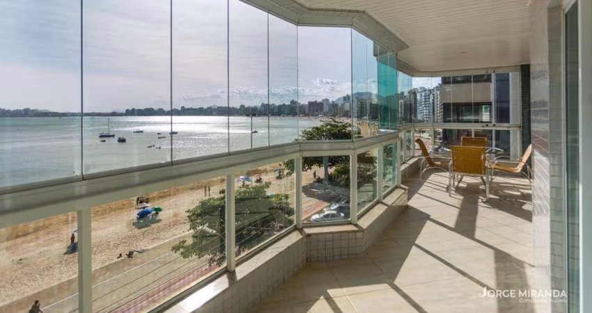 Apartamento com 4 suítes frente p/ mar à venda na Praia do Morro - Guarapari/ES