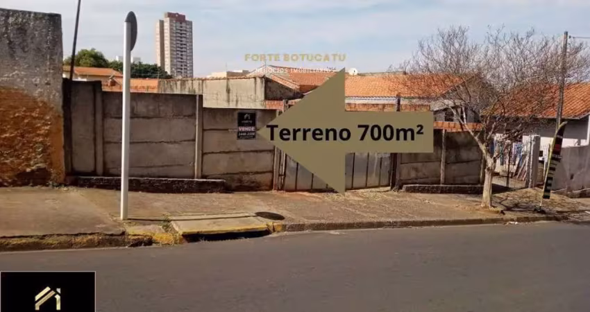 Terreno à venda no bairro vila assumpção - botucatu/sp