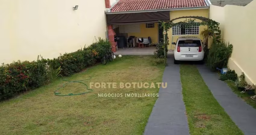 Edícula em Amplo Terreno