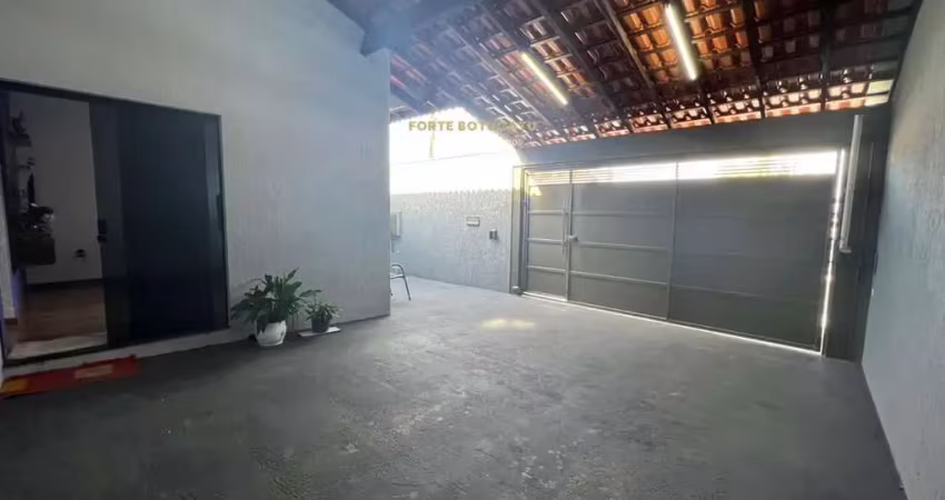 Casa com 5 quartos à venda no Residencial Cedro, Botucatu 
