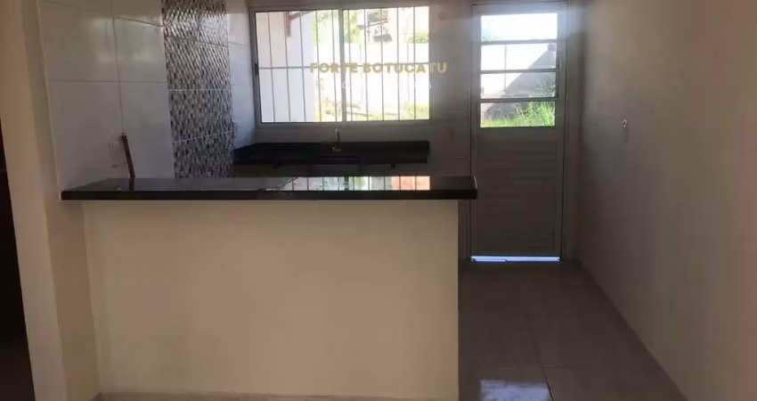 Casa com 2 quartos à venda no Jardim Riviera, Botucatu 