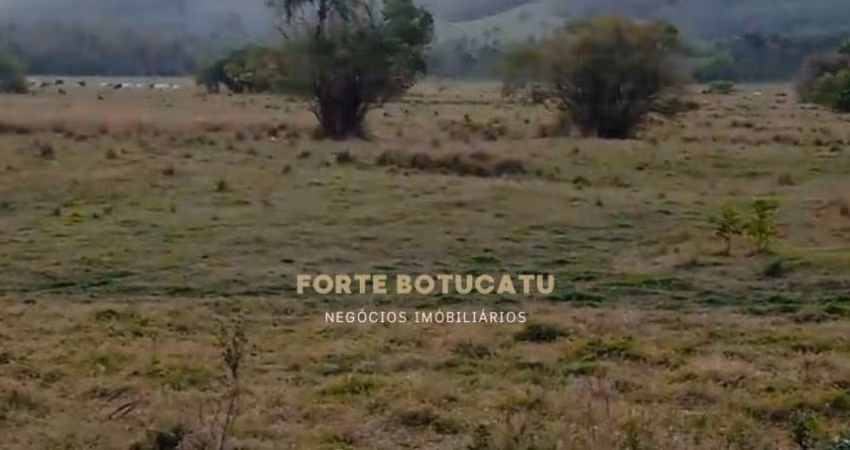 Sítio em Quadra - SP