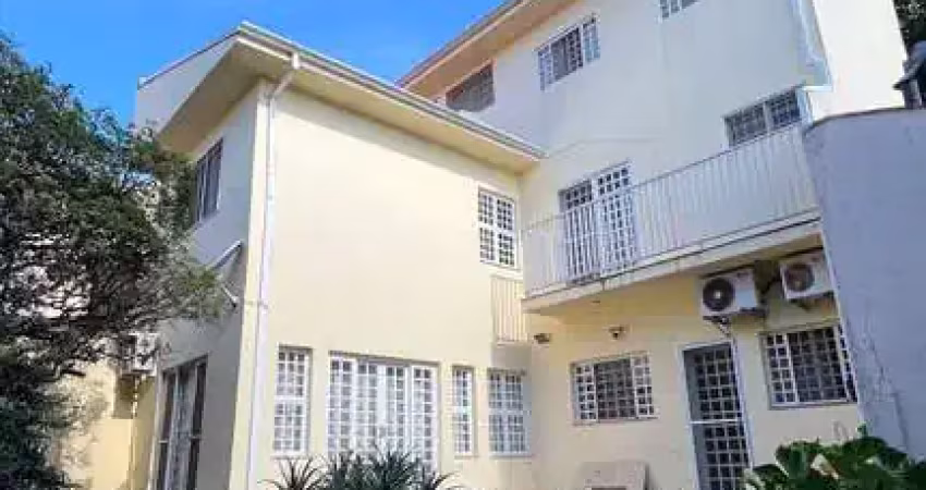 Casa no Centro - Excelente Localização -  Botucatu/SP