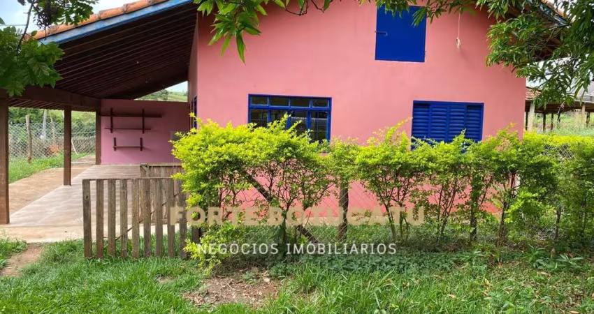 Casa Demétria - pertinho Bioloja