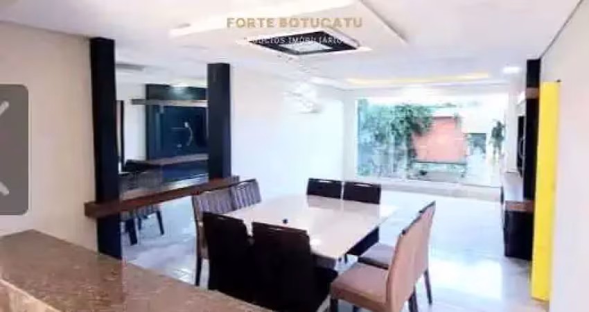 Casa em conjunto habitacional josé bicudo filho, botucatu/sp