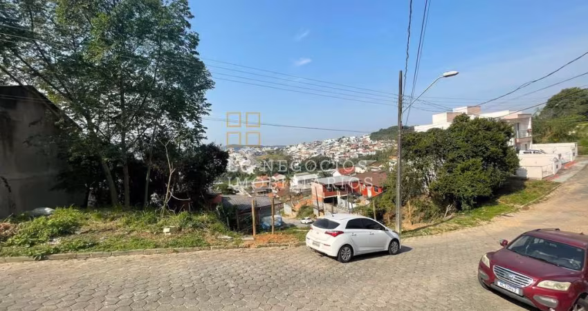 Terreno à venda no bairro Forquilhas - São José/SC