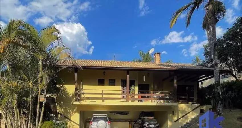 Casa a Venda Fazendinha - Granja Viana SP.