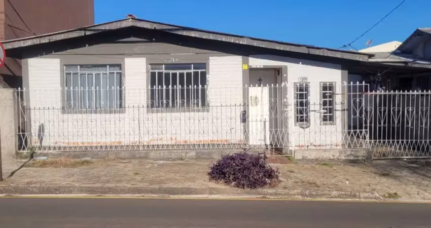 Casa para alugar na Rua das dalias, 1, Trianon, Guarapuava