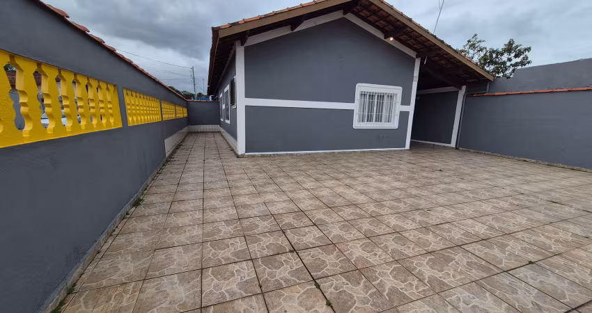 Casa com 2 quartos à venda na Rua Manoel Feliciano de Oliveira, 700, Nova Mirim, Praia Grande