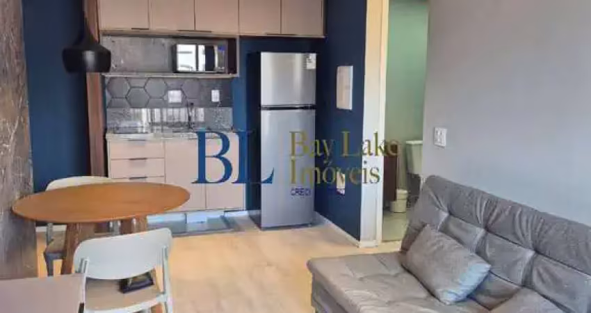 Aconchegante apartamento de 33m² com sacada e lazer completo