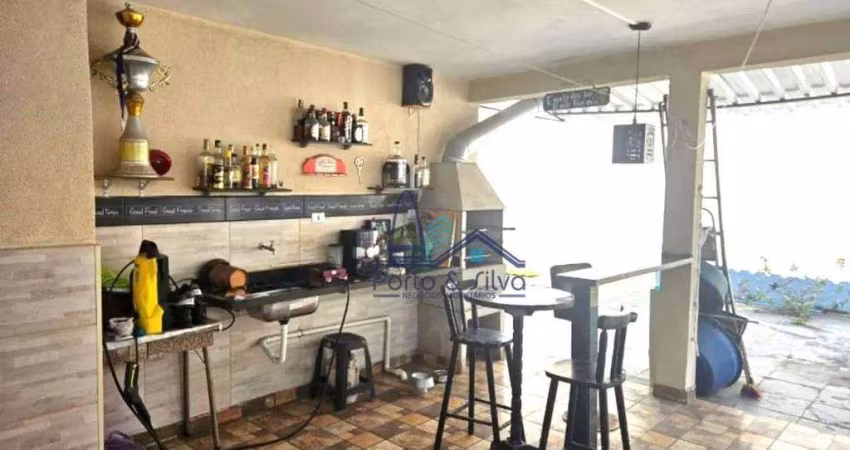 Casa com 3 dormitórios à venda, 150 m² por R$ 550.000,00 - Santana - São José dos Campos/SP