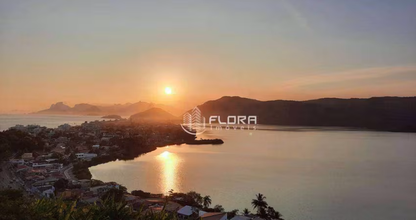 Terreno à venda, 348 m² por R$ 380.000,00 - Camboinhas - Niterói/RJ