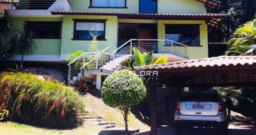 Casa com 3 dormitórios à venda, 215 m² por R$ 950.000 - Pendotiba - Niterói/RJ