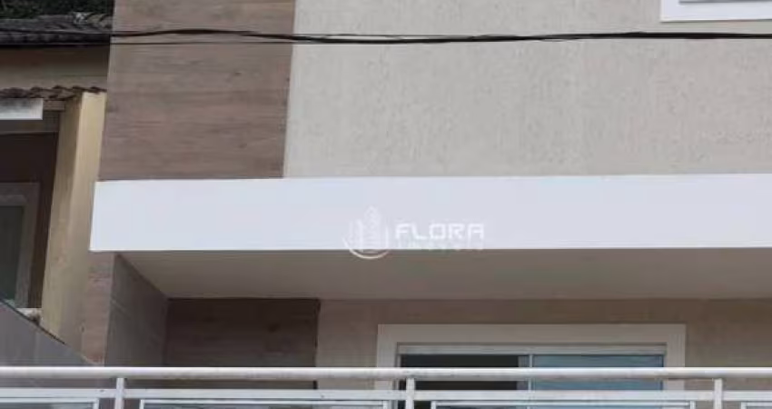 Casa com 3 dormitórios à venda, 180 m² por R$ 700.000,00 - Serra Grande - Niterói/RJ