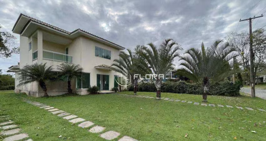 Casa com 4 dormitórios à venda, 240 m² por r$ 1.800.000,00 - ubatiba - maricá/rj