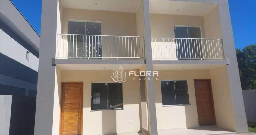 Casa com 2 dormitórios à venda, 72 m² por R$ 350.000,00 - Itapeba - Maricá/RJ