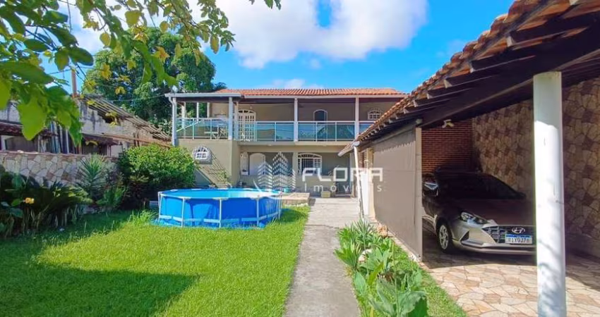 Casa com 3 dormitórios à venda, 262 m² por R$ 990.000,00 - Itaipu - Niterói/RJ