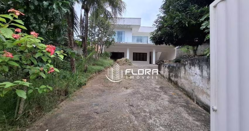 Casa com 5 dormitórios à venda, 300 m² por R$ 530.000,00 - Mata Paca - Niterói/RJ