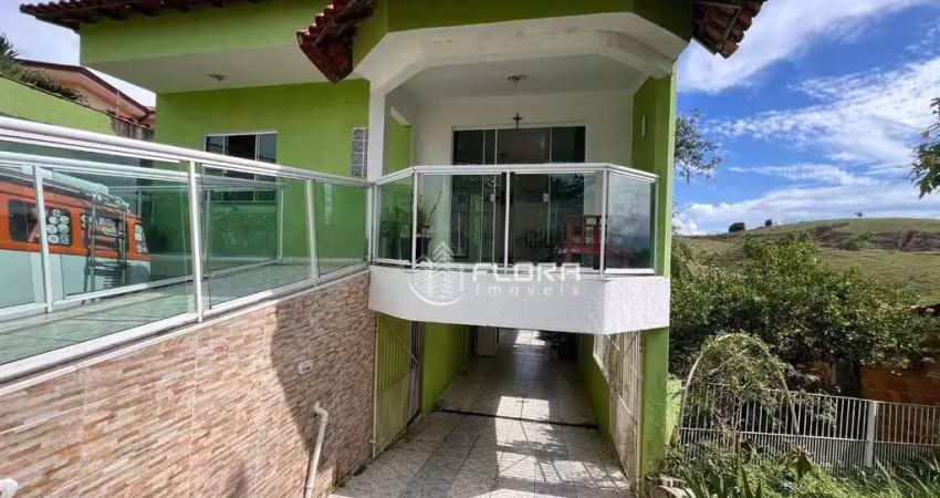 Casa com 3 dormitórios à venda, 161 m² por R$ 695.000,00 - Morada da Colina - Resende/RJ
