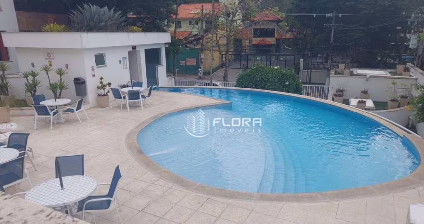 Apartamento com 2 dormitórios à venda, 56 m² por R$ 320.000 - Maceió - Niterói/RJ
