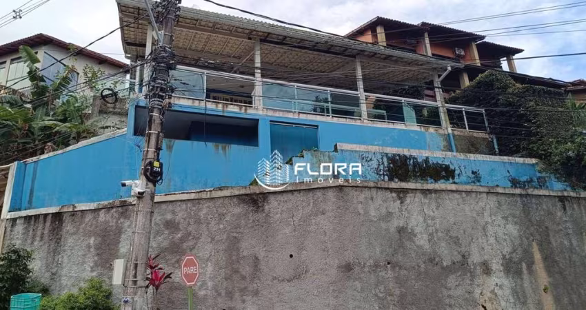 Casa com 3 dormitórios à venda, 250 m² por R$ 990.000 - Itaipu - Niterói/RJ