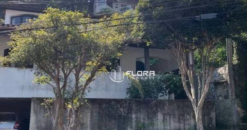 Casa com 6 dormitórios à venda, 250 m² por R$ 1.450.000,00 - Charitas - Niterói/RJ