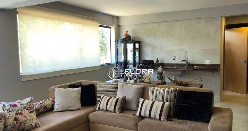 Casa com 3 dormitórios à venda, 270 m² por R$ 2.000.000,00 - Itacoatiara - Niterói/RJ