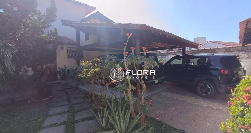 Casa com 3 dormitórios à venda, 229 m² por r$ 1.350.000,00 - itaipu - niterói/rj