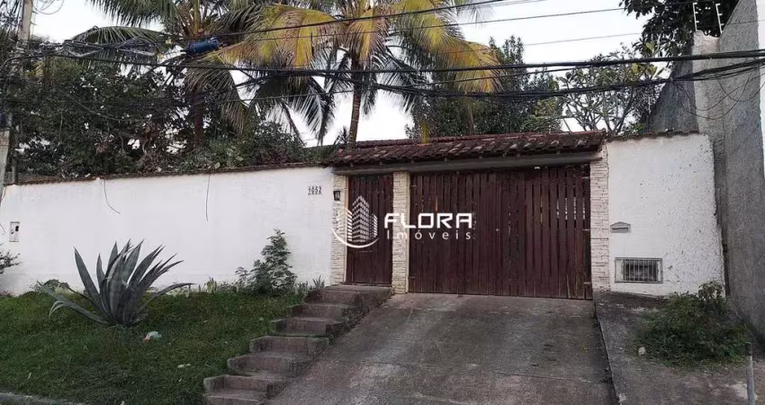 Casa com 2 dormitórios à venda, 300 m² por r$ 700.000 - serra grande - niterói/rj