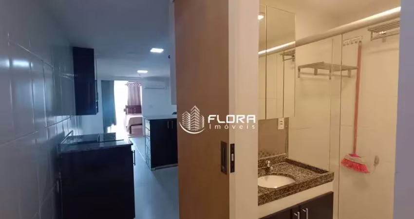 Flat com 1 dormitório à venda, 37 m² por r$ 450.000 - itacoatiara - niterói/rj