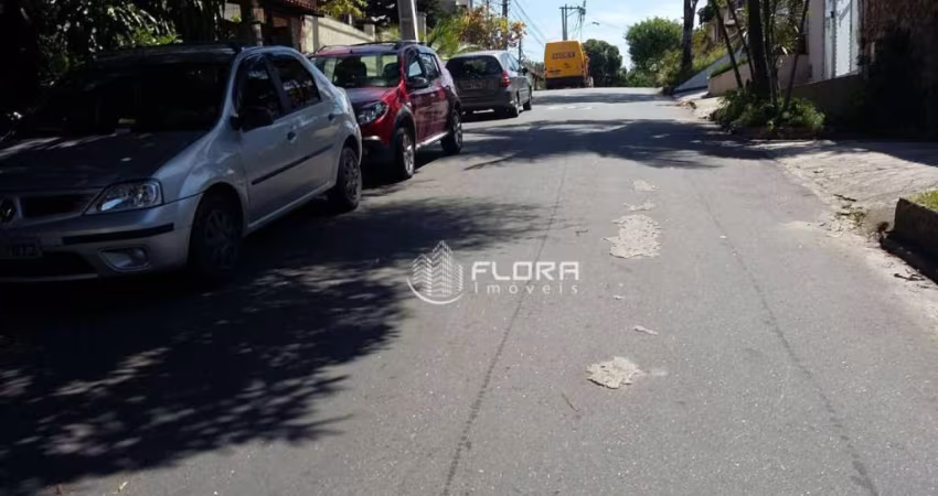 Terreno à venda, 360 m² por R$ 475.000,00 - Piratininga - Niterói/RJ