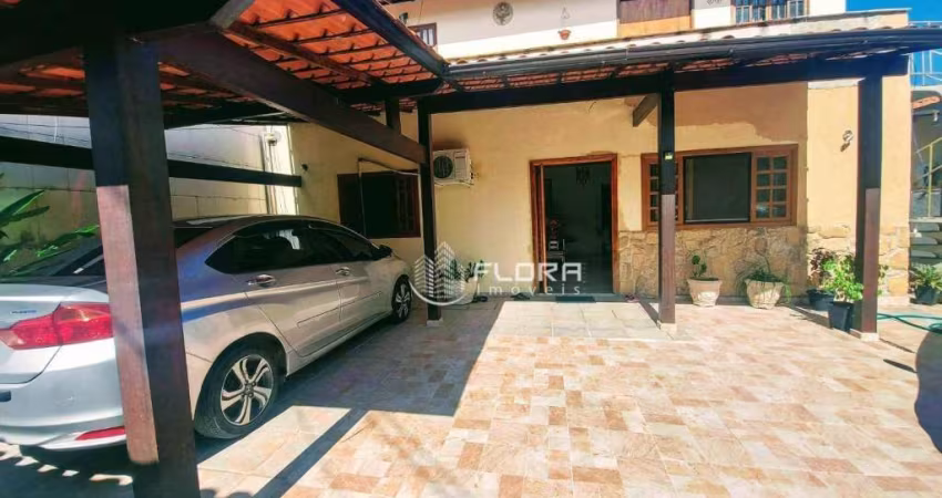 Casa com 3 dormitórios à venda, 200 m² por R$ 900.000,00 - Itaipu - Niterói/RJ
