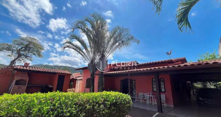 Casa com 3 dormitórios à venda, 300 m² por R$ 650.000,00 - Itaipu - Niterói/RJ