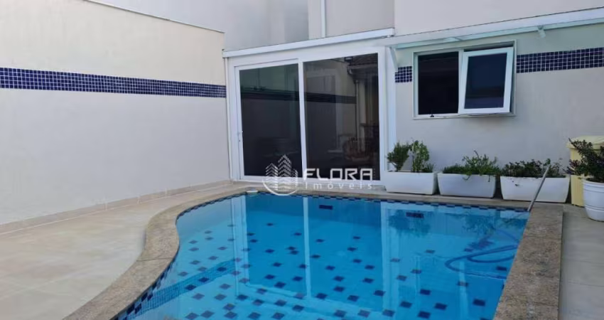 Casa com 3 dormitórios à venda, 200 m² por R$ 2.100.000,00 - Camboinhas - Niterói/RJ