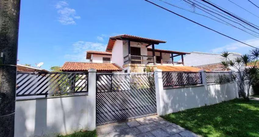 Casa com 4 dormitórios à venda, 300 m² por R$ 2.600.000,00 - Camboinhas - Niterói/RJ
