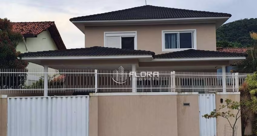Casa com 5 dormitórios à venda, 280 m² por R$ 1.800.000,00 - Piratininga - Niterói/RJ