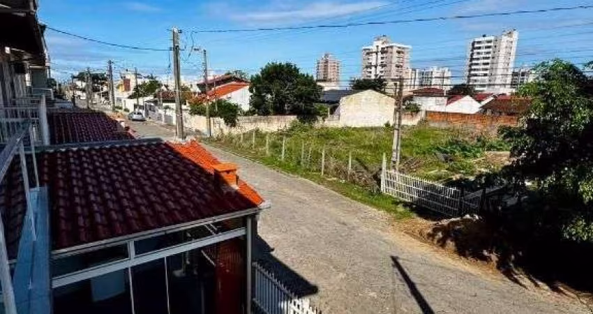 Sobrado quadra mar Centro de Navegantes