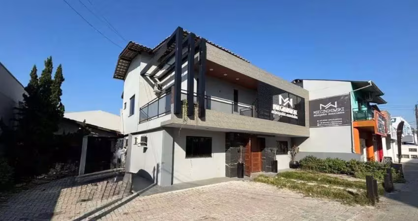 Casa comercial com 4 salas à venda no São Domingos, Navegantes 