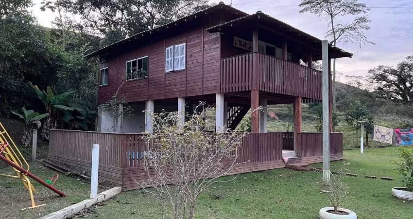 Chácara à venda, 3000 m² por R$ 1.200.000,00 - Escalvados - Navegantes/SC