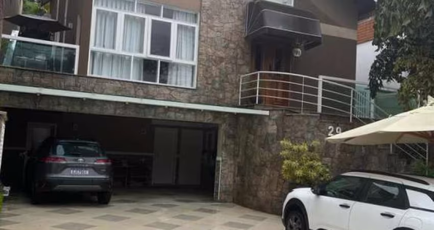Casa em Condomínio para Venda em Santana de Parnaíba, Alphaville, 5 dormitórios, 5 suítes, 6 banheiros, 2 vagas