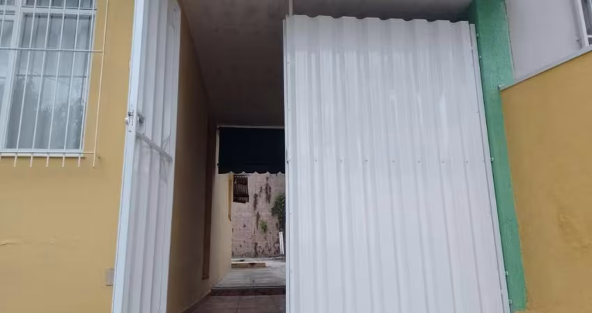 Casa para Venda em Jundiaí, Centro, 2 dormitórios, 1 banheiro, 5 vagas