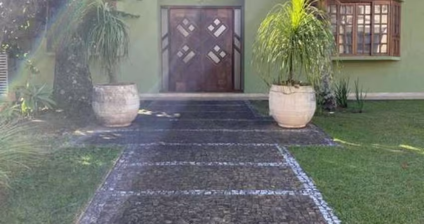Casa em Condomínio para Venda em Cotia, Parque Dom Henrique, 4 dormitórios, 2 suítes, 3 banheiros, 6 vagas