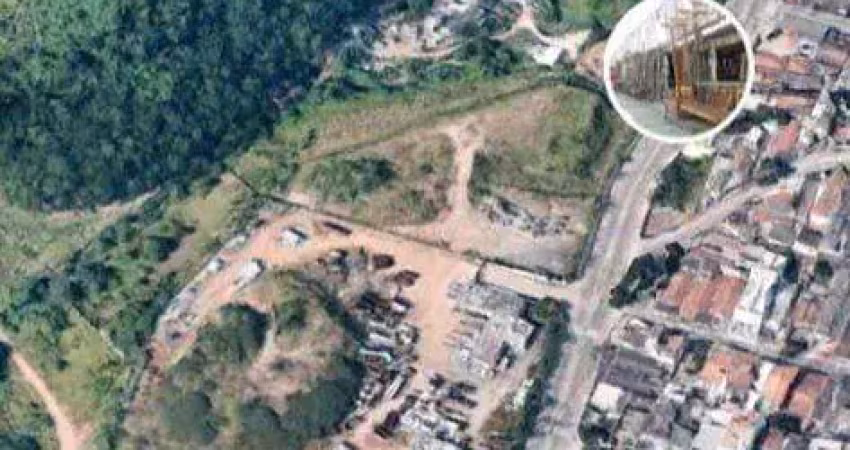 Área para Venda em Santo André, Condomínio Maracanã