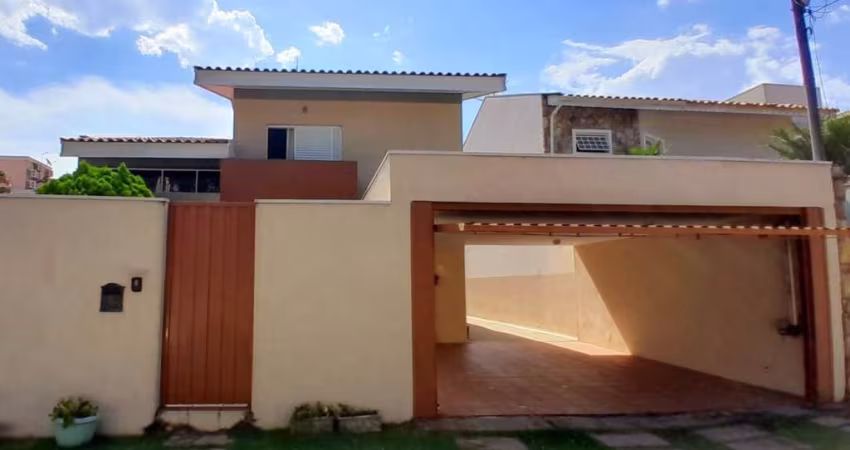 Casa para Venda em Jundiaí, Jardim Santa Teresa, 3 dormitórios, 1 suíte, 2 banheiros, 2 vagas