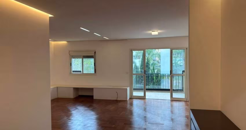 Apartamento para Venda em Santana de Parnaíba, Tamboré, 3 dormitórios, 3 suítes, 4 banheiros, 2 vagas