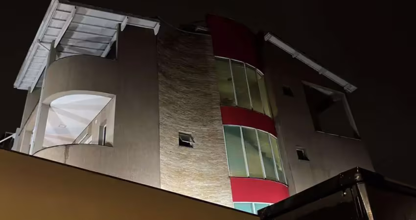 Casa para Venda em Cajamar, Paraíso (Polvilho), 4 dormitórios, 4 suítes, 5 banheiros, 5 vagas