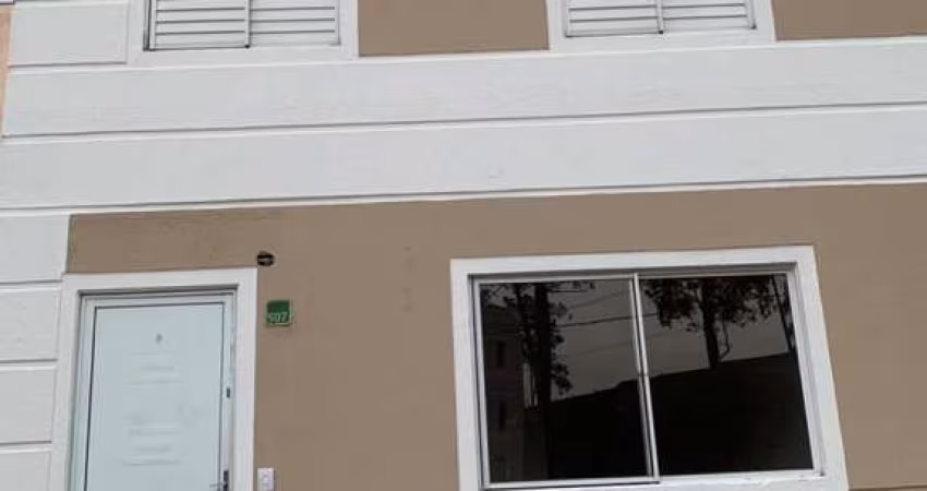 Casa em Condomínio para Venda em Cotia, Jardim Ísis, 3 dormitórios, 2 banheiros, 2 vagas